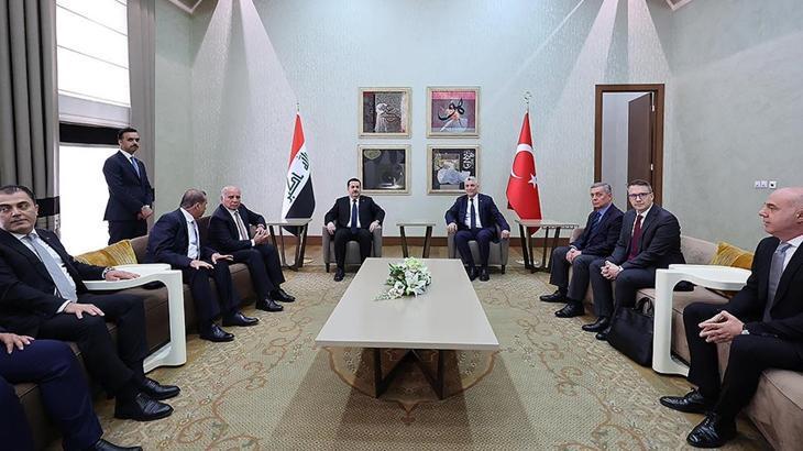bakan-bolattan-irak-ile-ticaret-aciklamasi-yeni-adimlar-atmaya-devam-edecegiz-rqa7tQqI.jpg
